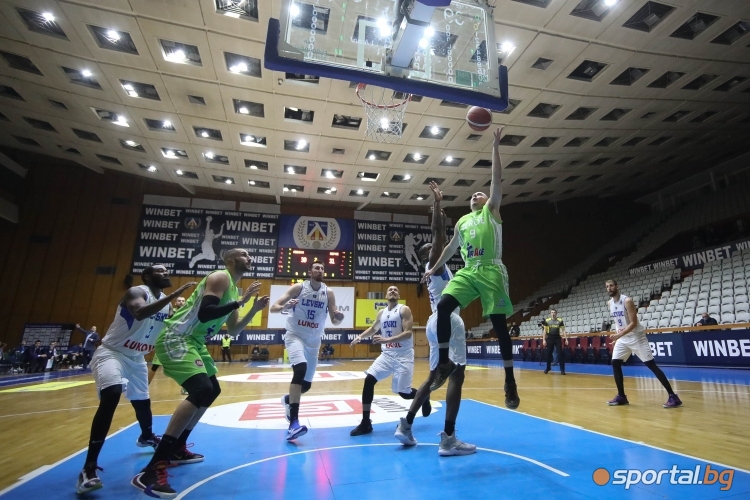 Левски Лукойл - Берое