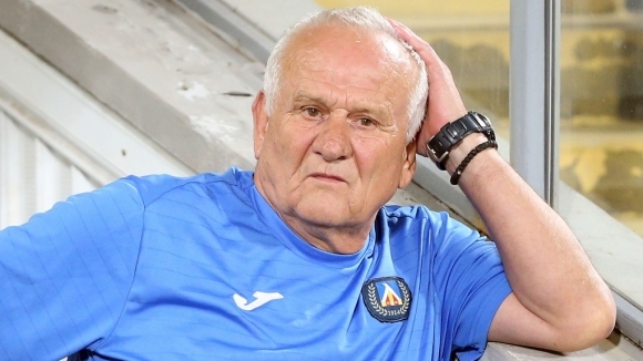 Люпко Петрович може да се завърне в родния футбол