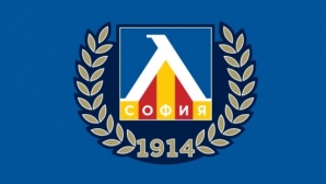 Левски представя Дерменджиев, Божинов и Райнов